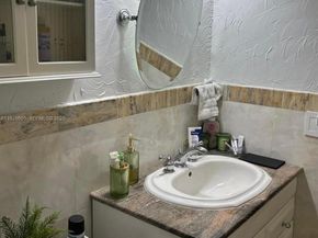 7100 SW 112th Pl, Miami FL 33173