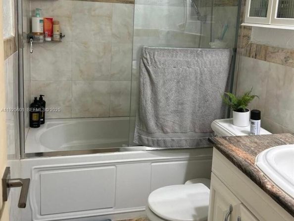 7100 SW 112th Pl, Miami FL 33173