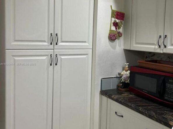 7100 SW 112th Pl, Miami FL 33173