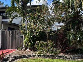 7100 SW 112th Pl, Miami FL 33173