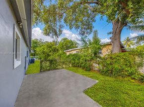 12090 NW 12th Ave, North Miami FL 33168