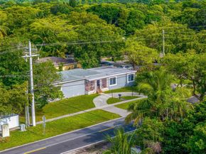 12090 NW 12th Ave, North Miami FL 33168