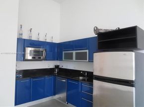 253 NE 2nd St 324, Miami FL 33132