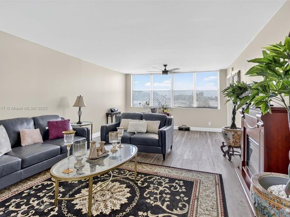 2521 NW 104th Ave 203, Sunrise FL 33322