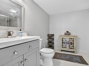 2521 NW 104th Ave 203, Sunrise FL 33322