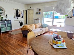 1135 NE 133rd St, North Miami FL 33161