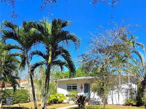 1135 NE 133rd St, North Miami FL 33161