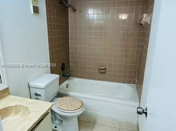 8560 N Sherman Cir 206, Miramar FL 33025