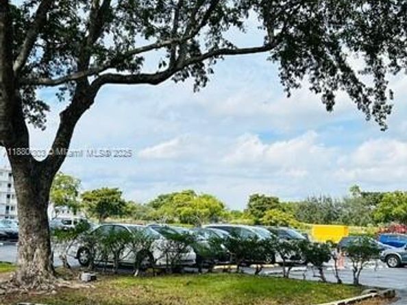 8560 N Sherman Cir 206, Miramar FL 33025