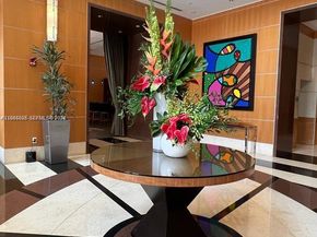 253 NE 2nd St 3806, Miami FL 33132