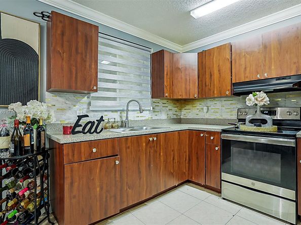12235 SW 202nd St, Miami FL 33177