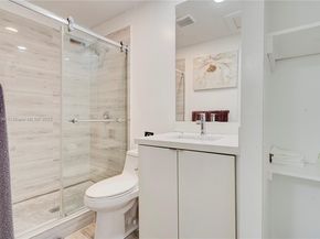 901 SW 79th Ave, Miami FL 33144