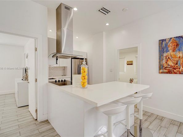 901 SW 79th Ave, Miami FL 33144