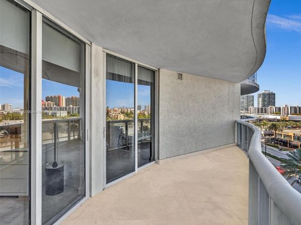 17201 Collins Ave 704, Sunny Isles Beach FL 33160