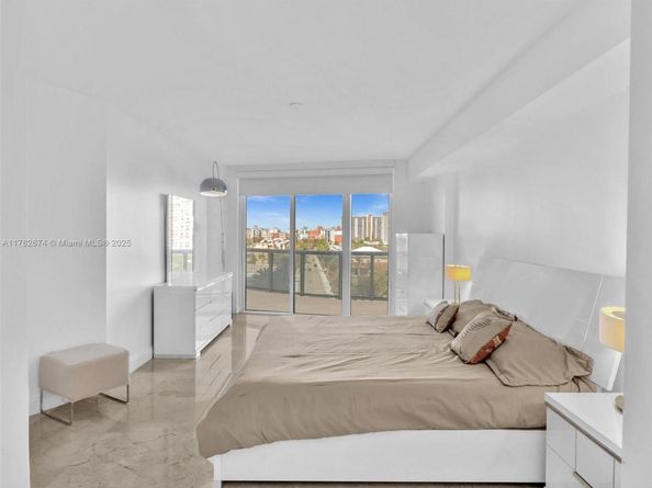 17201 Collins Ave 704, Sunny Isles Beach FL 33160