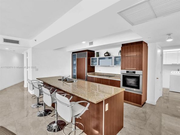 17201 Collins Ave 704, Sunny Isles Beach FL 33160