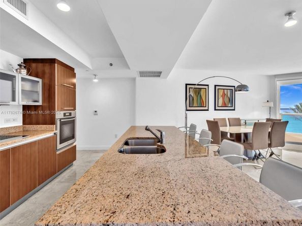 17201 Collins Ave 704, Sunny Isles Beach FL 33160