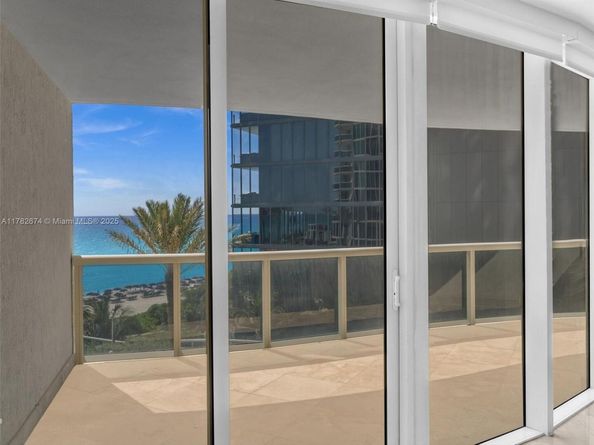 17201 Collins Ave 704, Sunny Isles Beach FL 33160