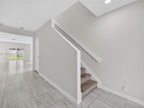 619 NE 5th St, Florida City FL 33034