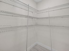 619 NE 5th St, Florida City FL 33034