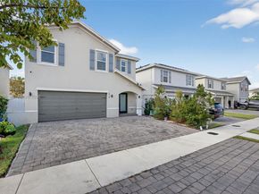 619 NE 5th St, Florida City FL 33034