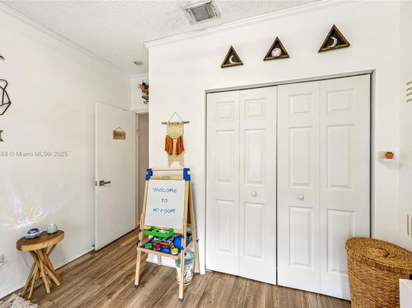 1745 NW 77th Ave, Pembroke Pines FL 33024