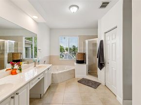 1745 NW 77th Ave, Pembroke Pines FL 33024