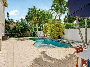 1745 NW 77th Ave, Pembroke Pines FL 33024