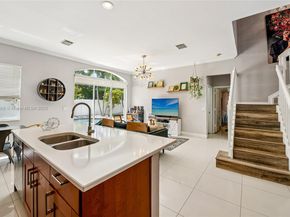 1745 NW 77th Ave, Pembroke Pines FL 33024