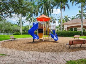 1745 NW 77th Ave, Pembroke Pines FL 33024