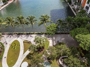 460 NE 28th St 808, Miami FL 33137