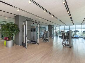 460 NE 28th St 808, Miami FL 33137