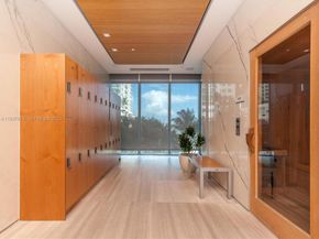 460 NE 28th St 808, Miami FL 33137