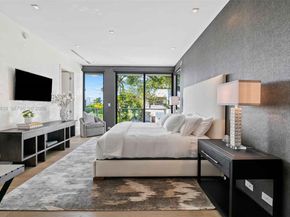121 2nd Dilido Ter. Share A, Miami Beach FL 33139