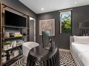 121 2nd Dilido Ter. Share A, Miami Beach FL 33139