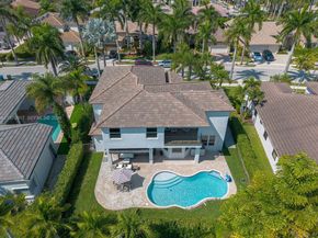 2556 Jardin Mnr, Weston FL 33327