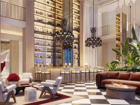 99 SE 5TH 7102, Miami FL 33131