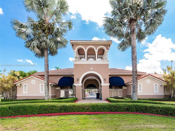 13761 SW 274th Ter, Homestead FL 33032