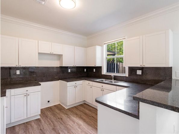 13761 SW 274th Ter, Homestead FL 33032