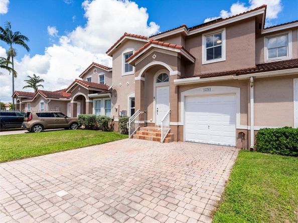 13761 SW 274th Ter, Homestead FL 33032