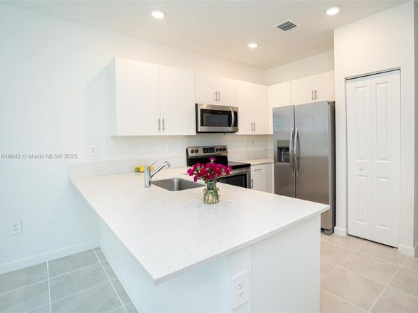 13410 SW 286th St, Homestead FL 33033