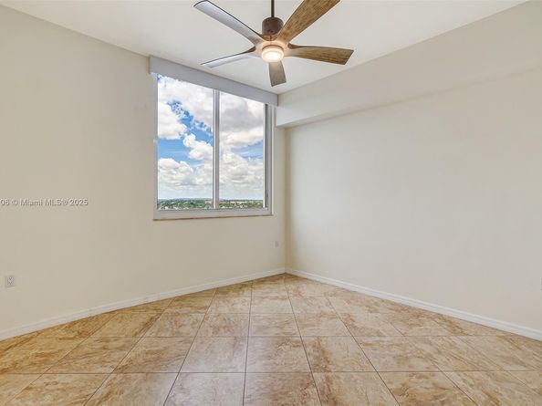 704 N Ocean Blvd 1001, Pompano Beach FL 33062