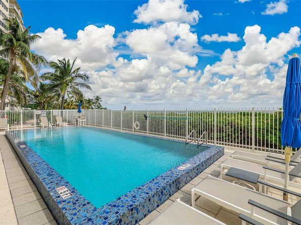 704 N Ocean Blvd 1001, Pompano Beach FL 33062