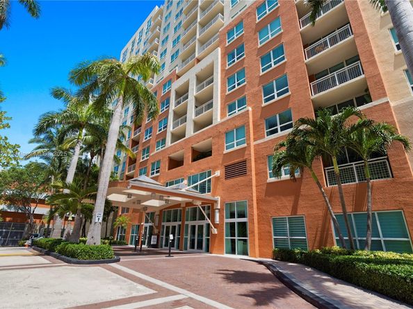 2001 Biscayne Blvd 2201, Miami FL 33137