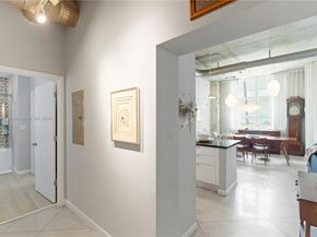 2001 Biscayne Blvd 2201, Miami FL 33137
