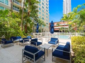 2001 Biscayne Blvd 2201, Miami FL 33137