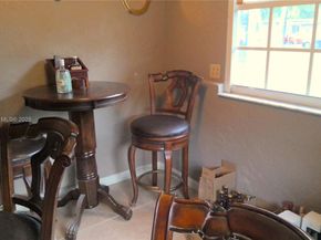 841 NE 139th St, North Miami FL 33161