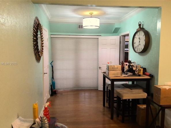 841 NE 139th St, North Miami FL 33161