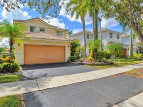 1386 Canary Island Dr, Weston FL 33327