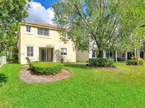 1386 Canary Island Dr, Weston FL 33327